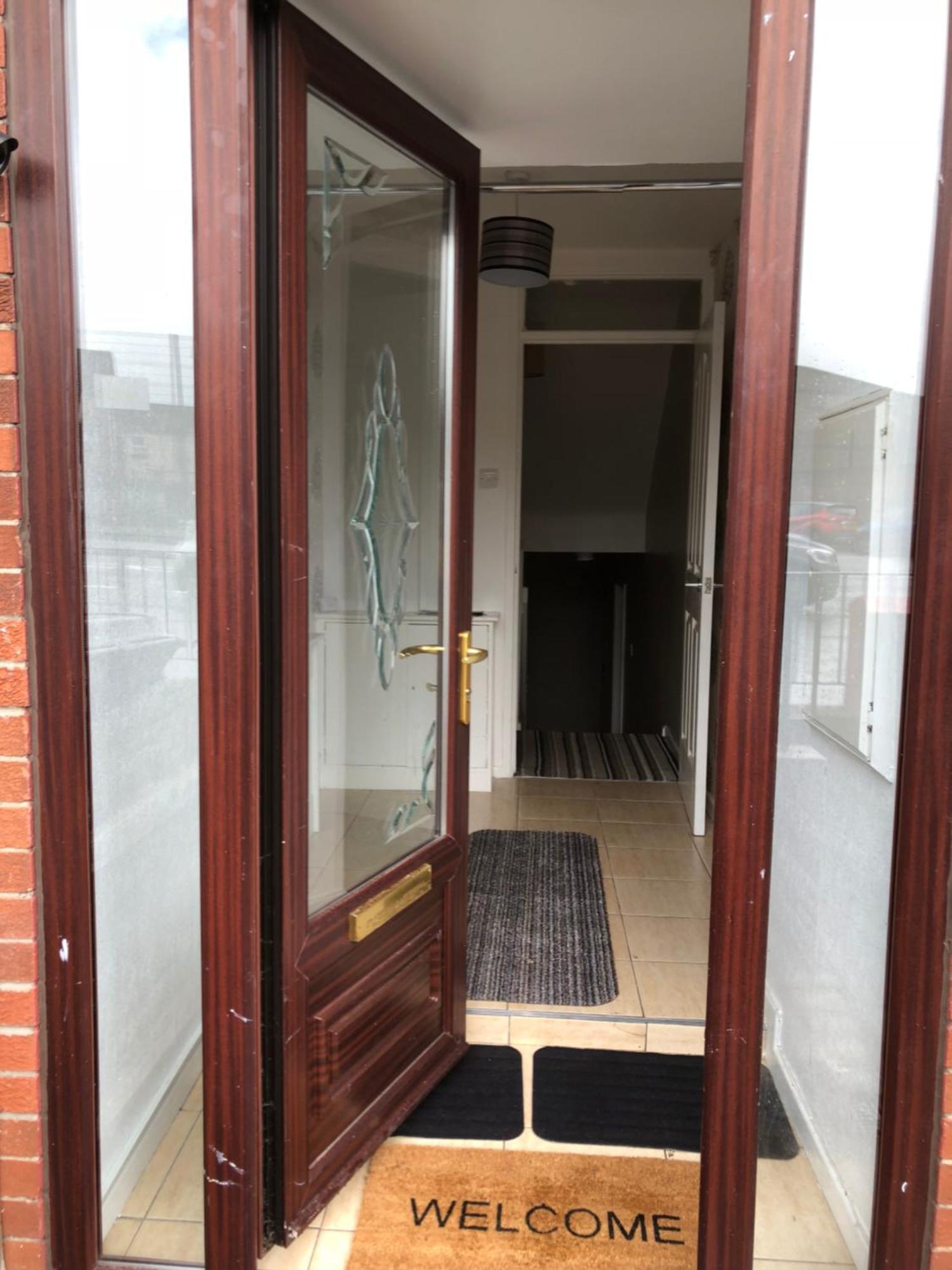 Claire'S Airbnb 2 Belfast Exterior photo